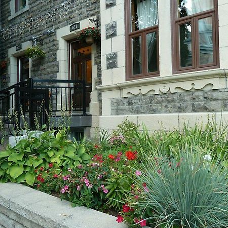 Gite University Bed And Breakfast Montréal Exterior foto